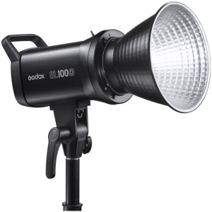 Осветитель светодиодный Godox SL100D студийный. Вид 1